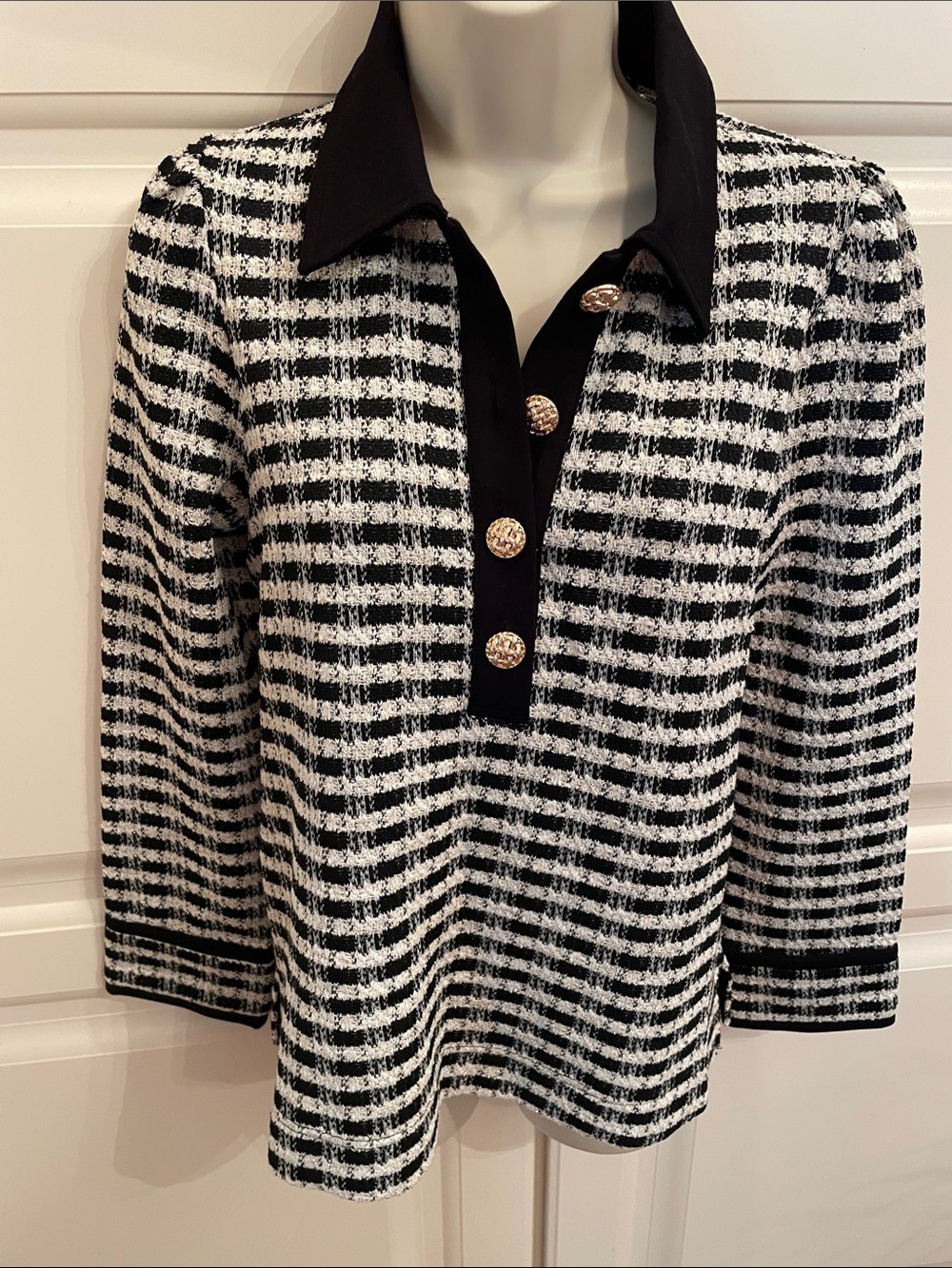 Duffield Lane black luxe plaid top with gold button detailing sz S